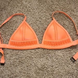 Small neoprene surf bikini top